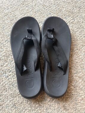 Chaco Black Thong Sandal Pair